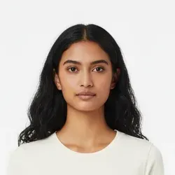 Cropped from her photo